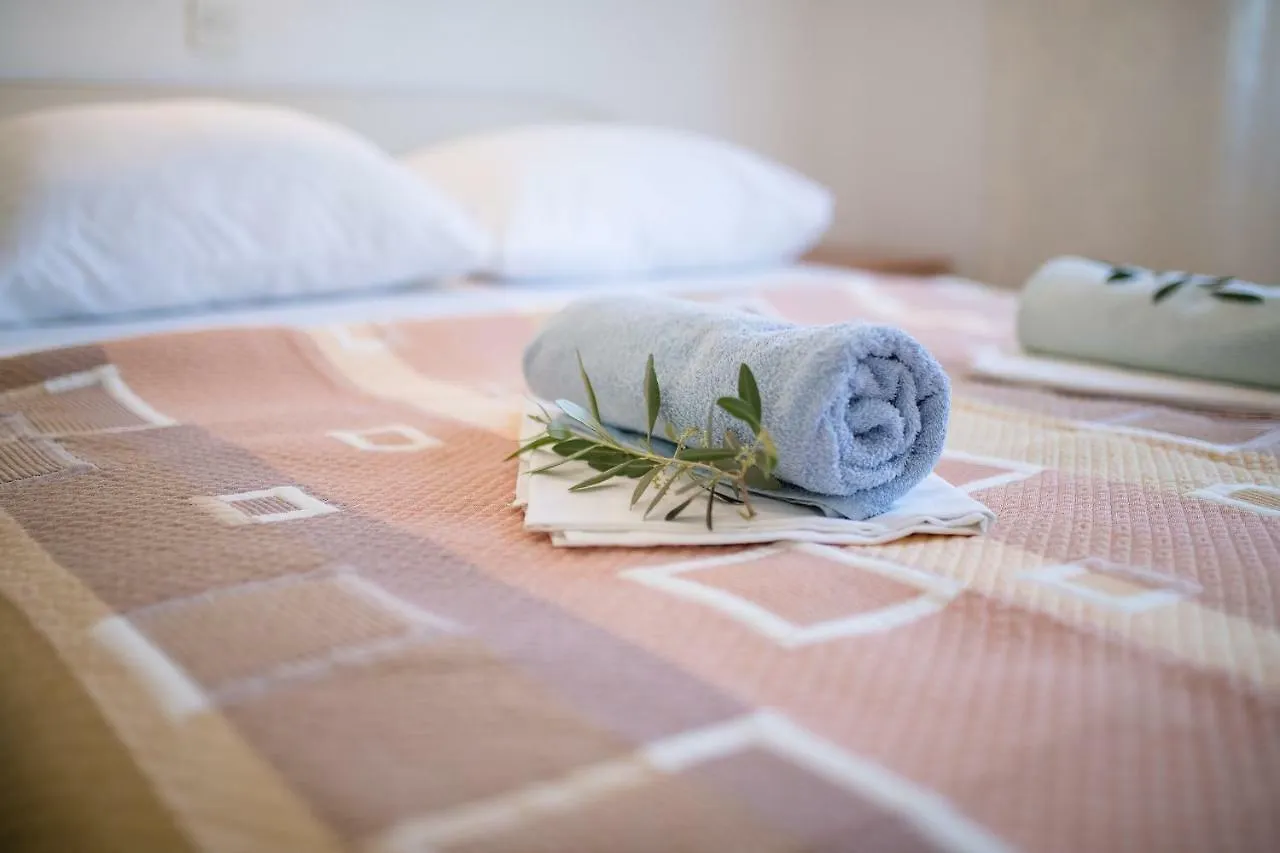 Apartments Dania Lopar