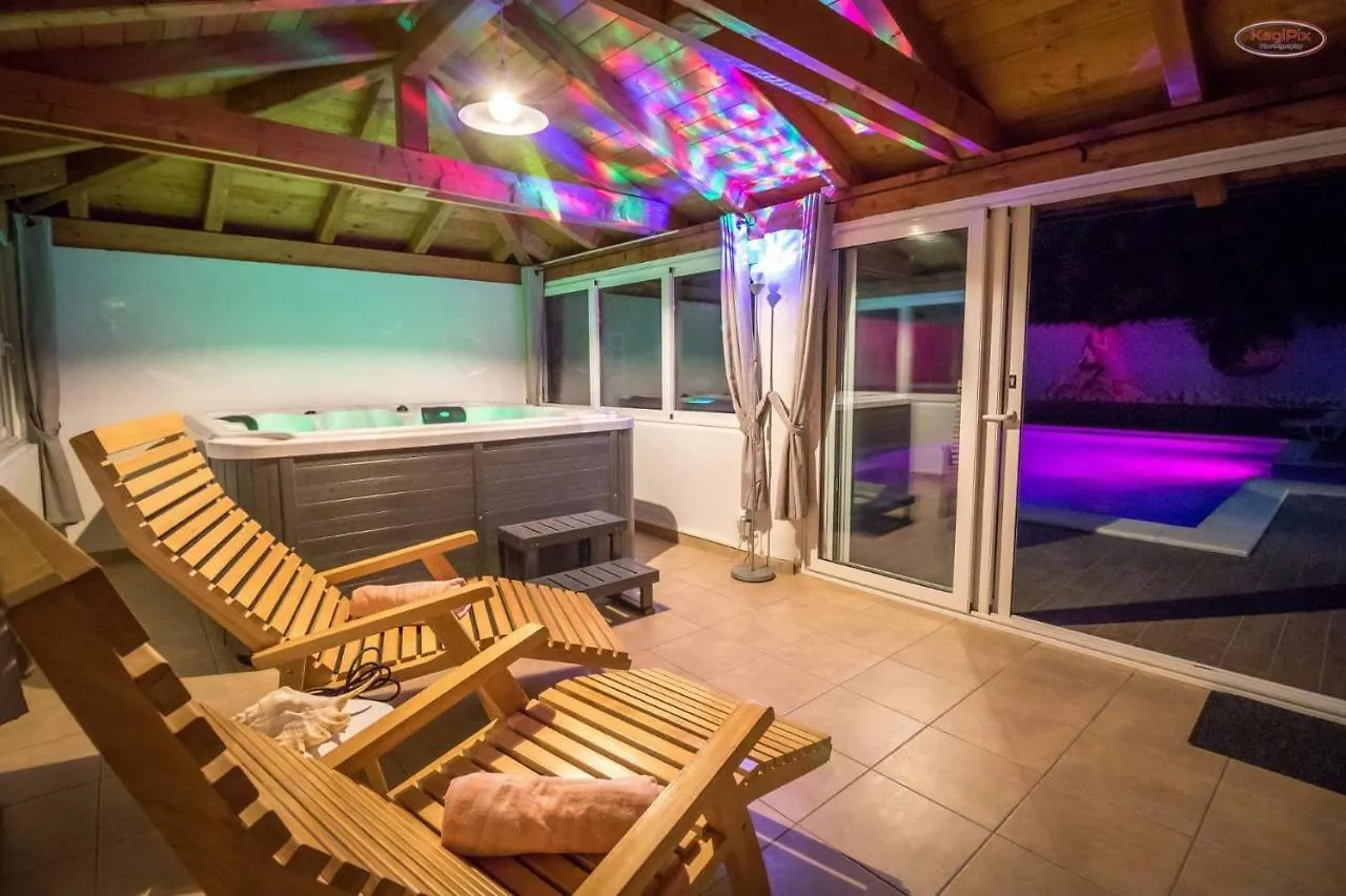 Apartments Dania Lopar